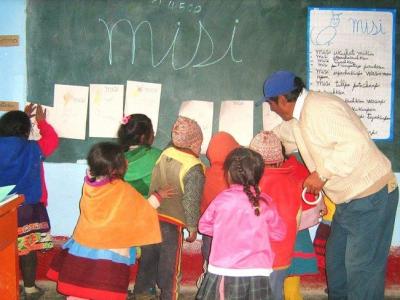 PERÚ. Una educación contextualizada y pertinente produce aprendizajes