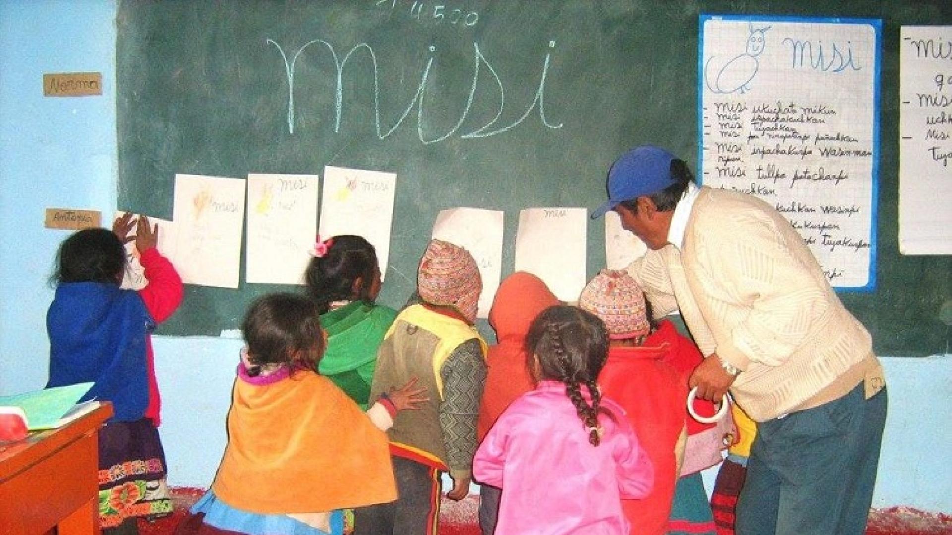 PERÚ. Una educación contextualizada y pertinente produce aprendizajes